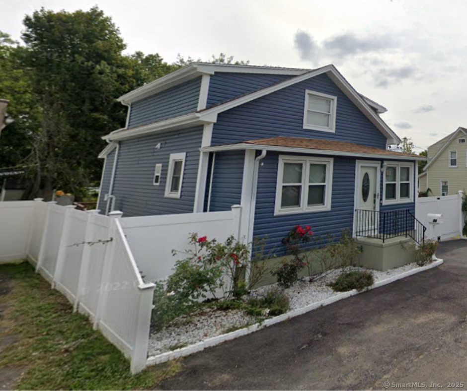Property Photo: 24 High Street CT 06516