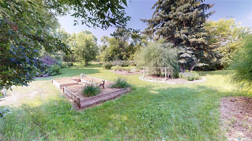 Property Photo: 180 Stewart Street SK S0C 1L0
