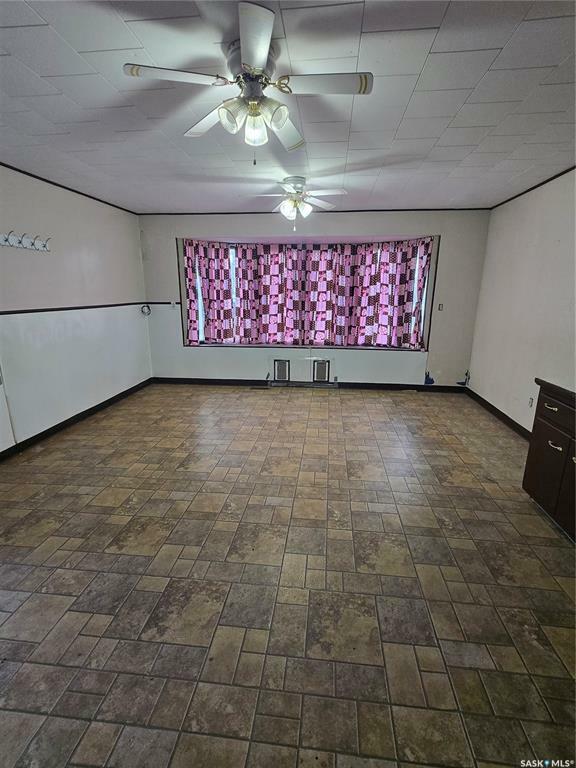 Property Photo: 901 Queen Street SK S4A 2A1