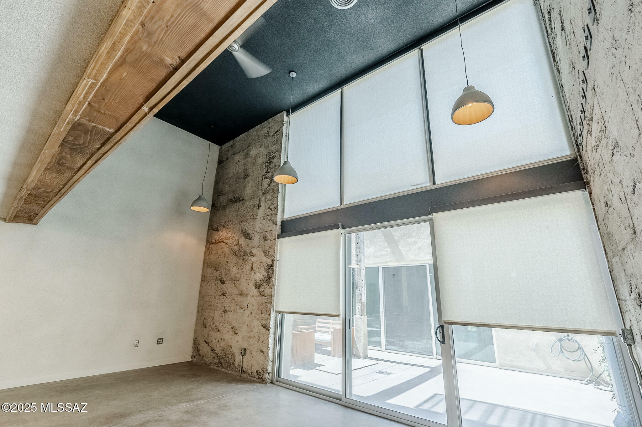 Property Photo: 1001 E 17th Street 111 AZ 85719