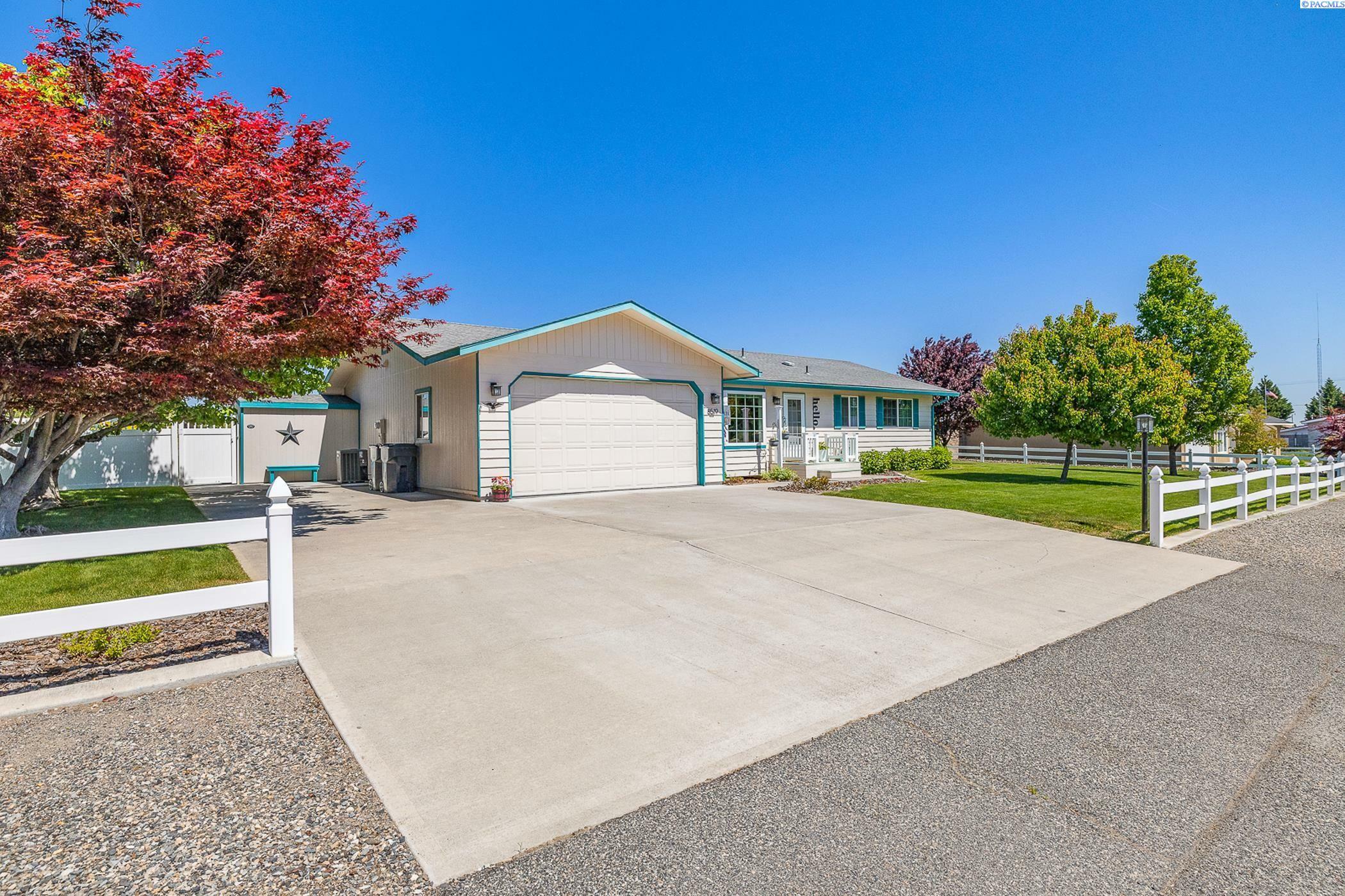 Property Photo: 8519 Roberts Drive WA 99301