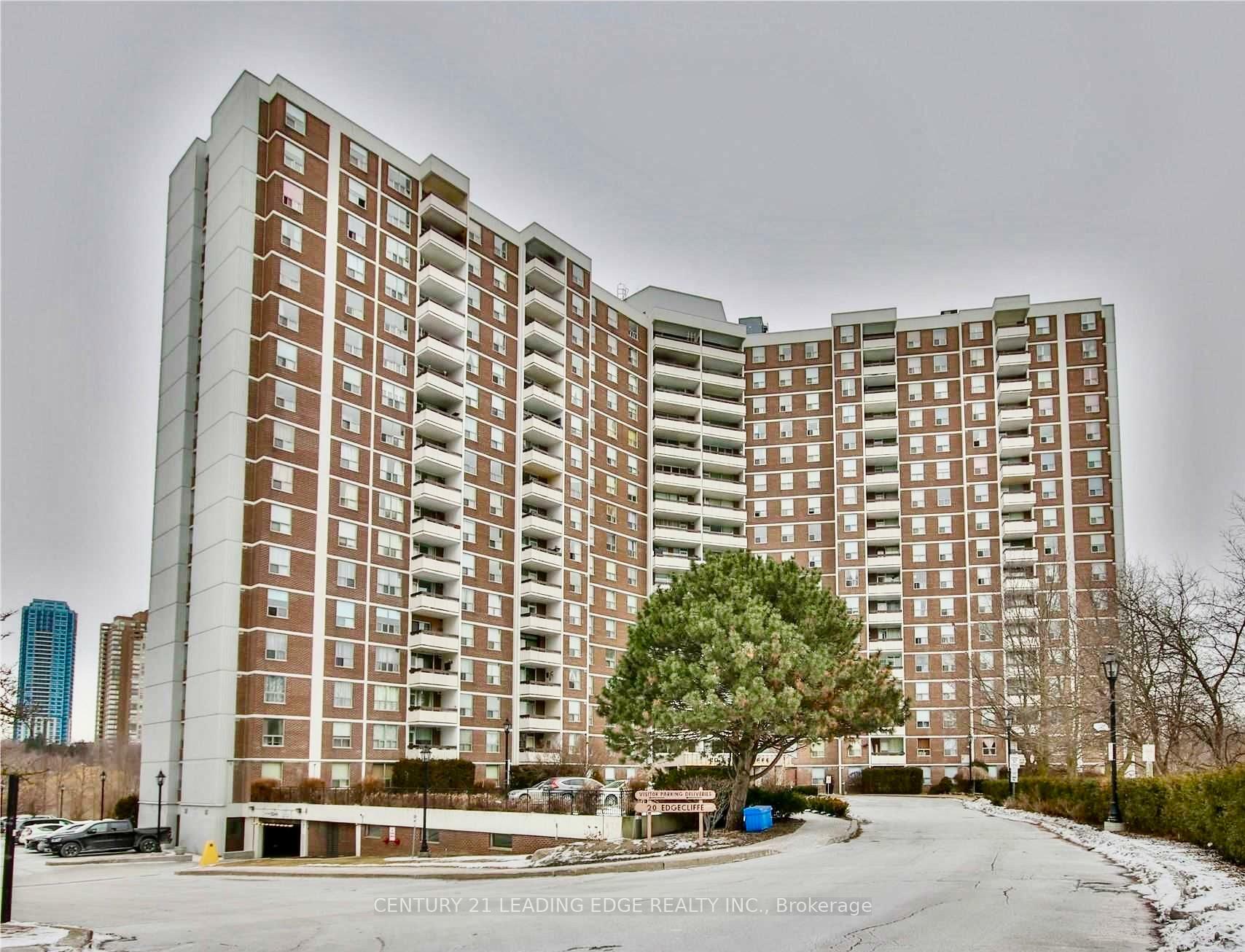 20 Edgecliff Golfway 815  Toronto ON M3C 3A4 photo