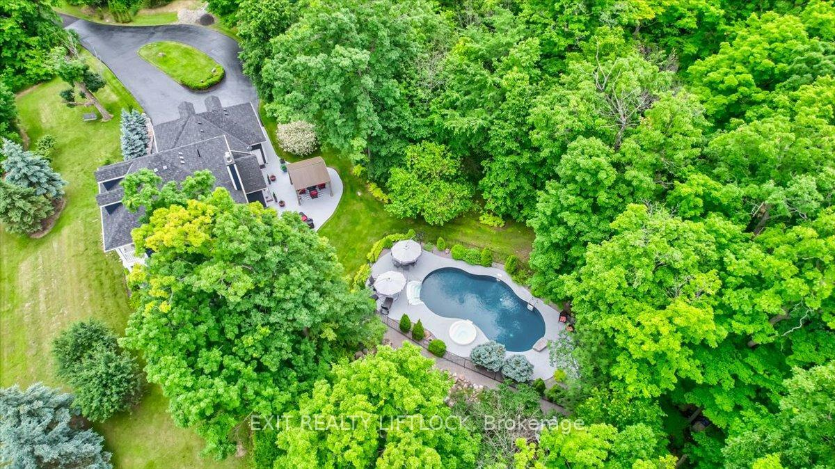 Property Photo: 400 5th Line W ON K0L 1L0