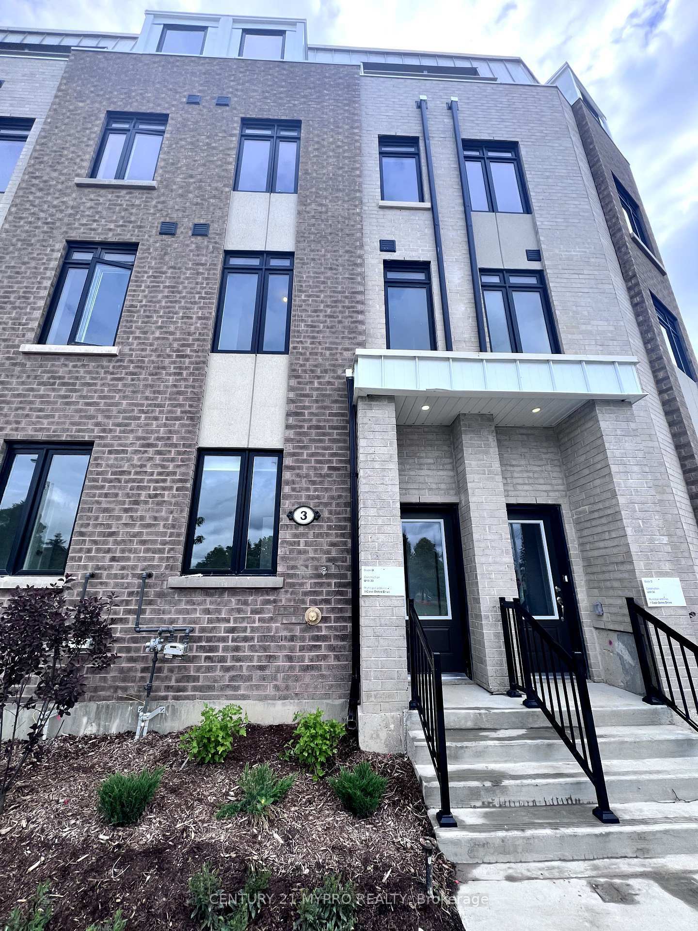 Property Photo: 3 Case Ootes Drive ON M4A 1C5