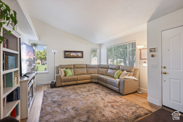 Property Photo: 762 E 80 S UT 84003