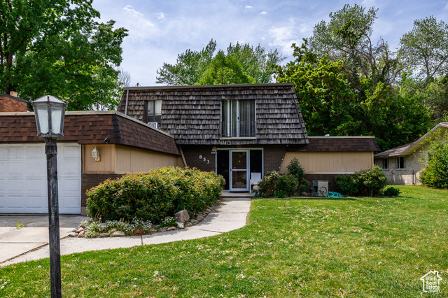 Property Photo: 853 N 1250 W UT 84604