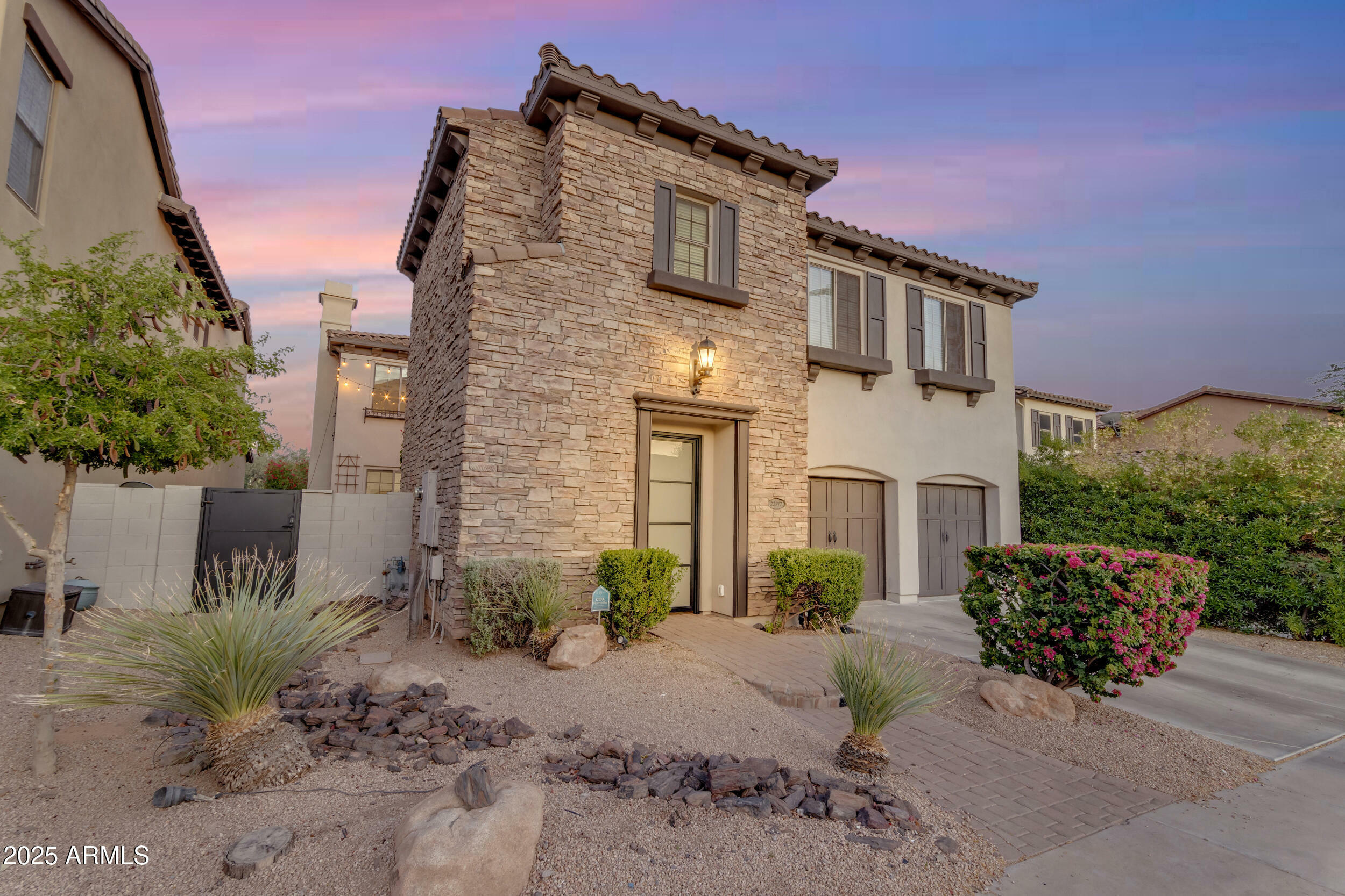 22317 N 39th Run  Phoenix AZ 85050 photo