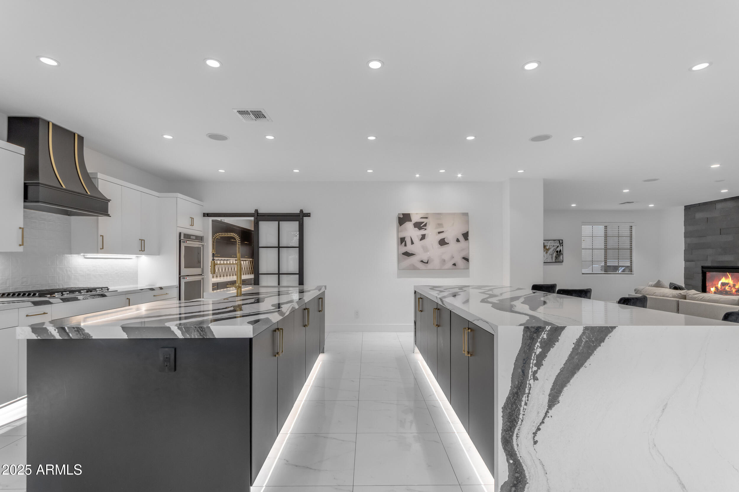 22317 N 39th Run  Phoenix AZ 85050 photo