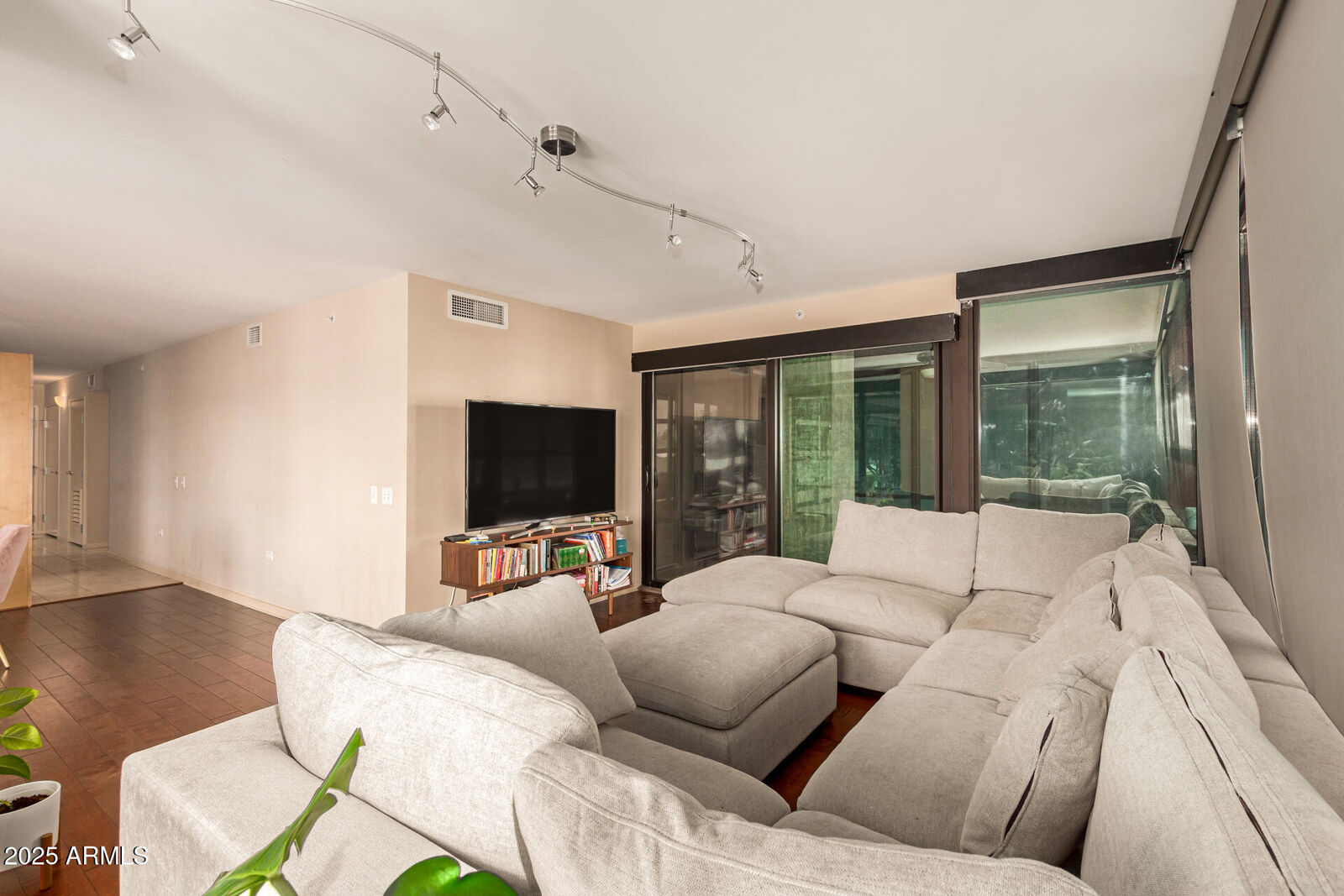 Property Photo:  4808 N 24th Street 204  AZ 85016 