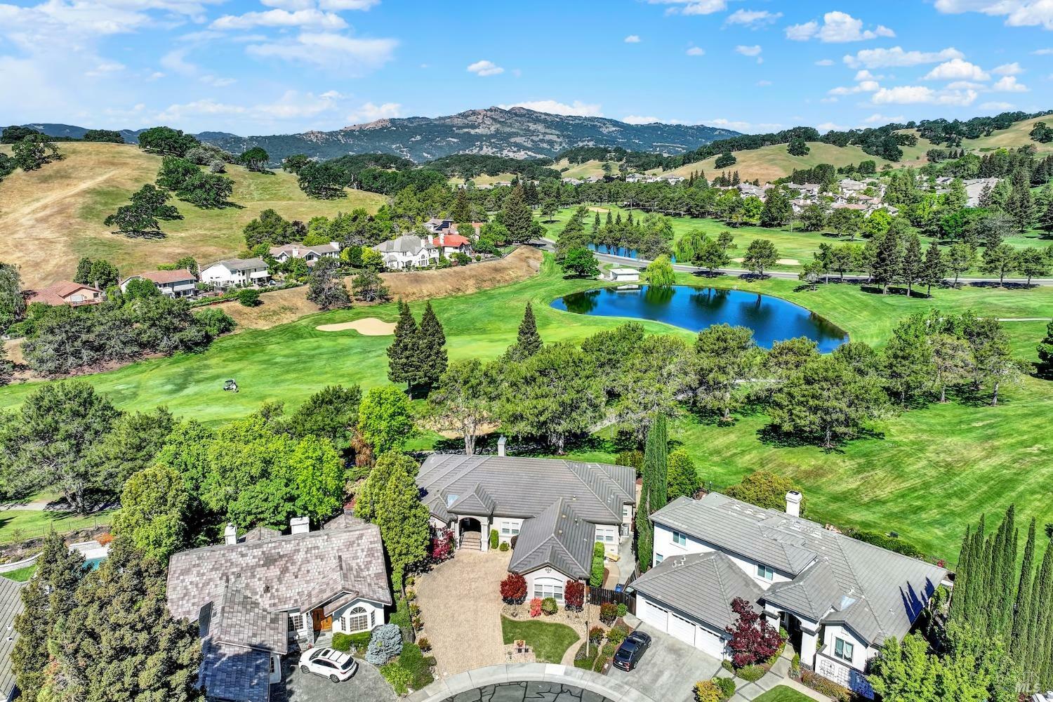 Property Photo: 3287 Congressional Court CA 94534