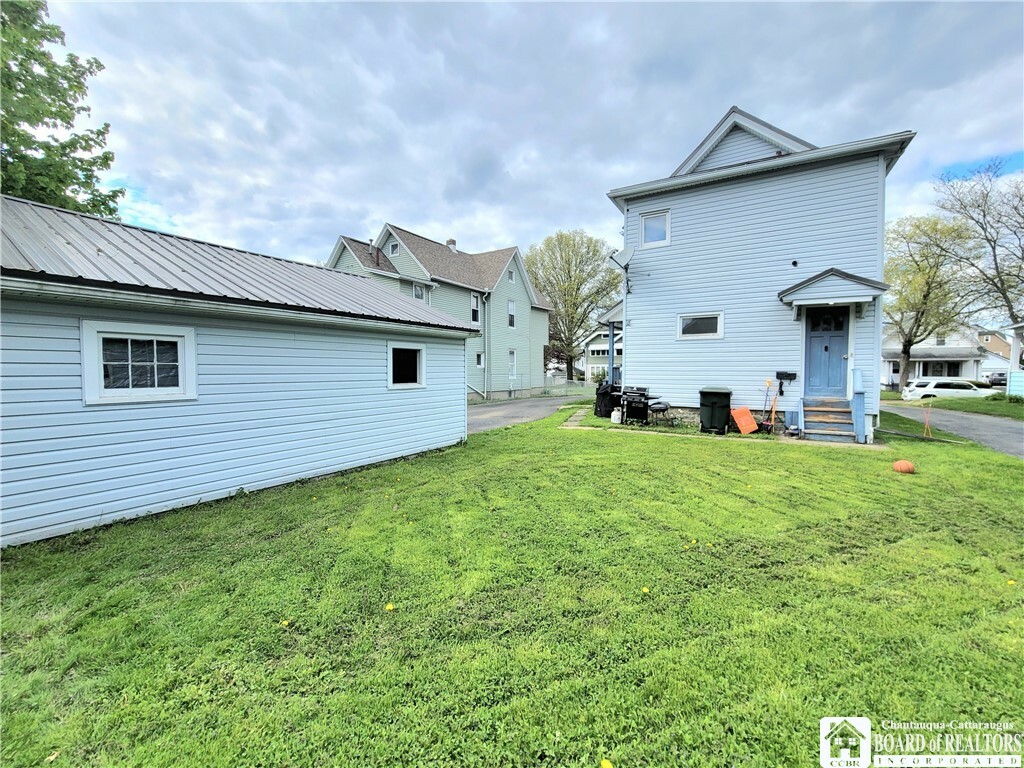 Property Photo:  125 Superior Street  NY 14701 