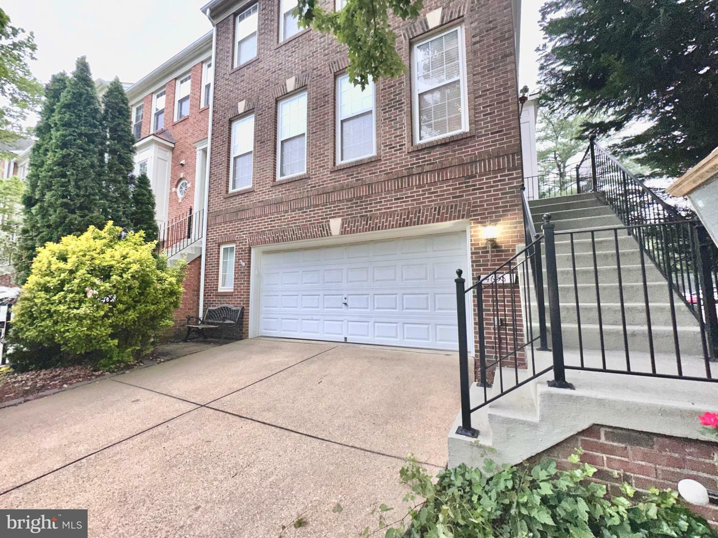 Property Photo: 4650 Latrobe Place VA 22311