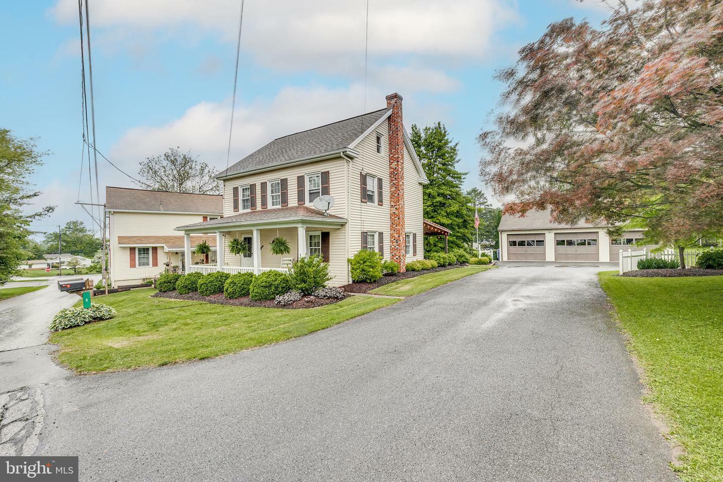 Property Photo: 8 Kreider Avenue PA 17584