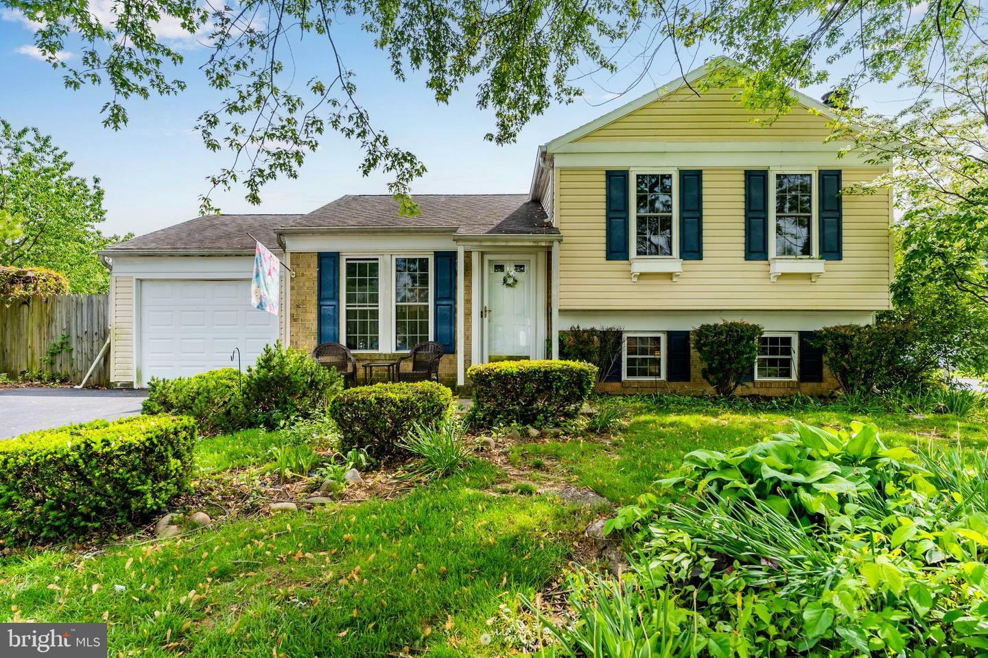 17 Bayberry Drive  Mechanicsburg PA 17050 photo