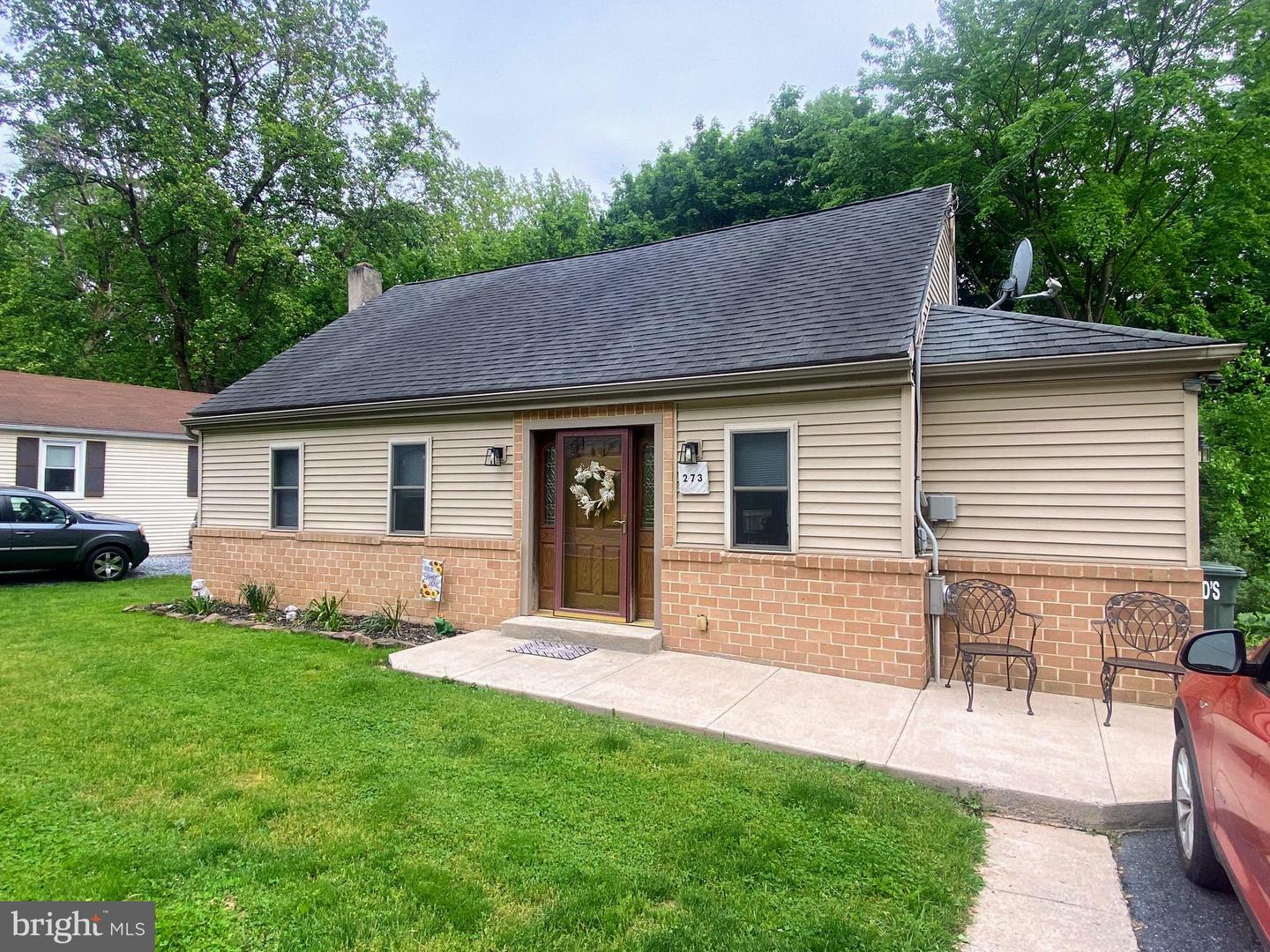 Property Photo: 273 Ridge Avenue PA 17522