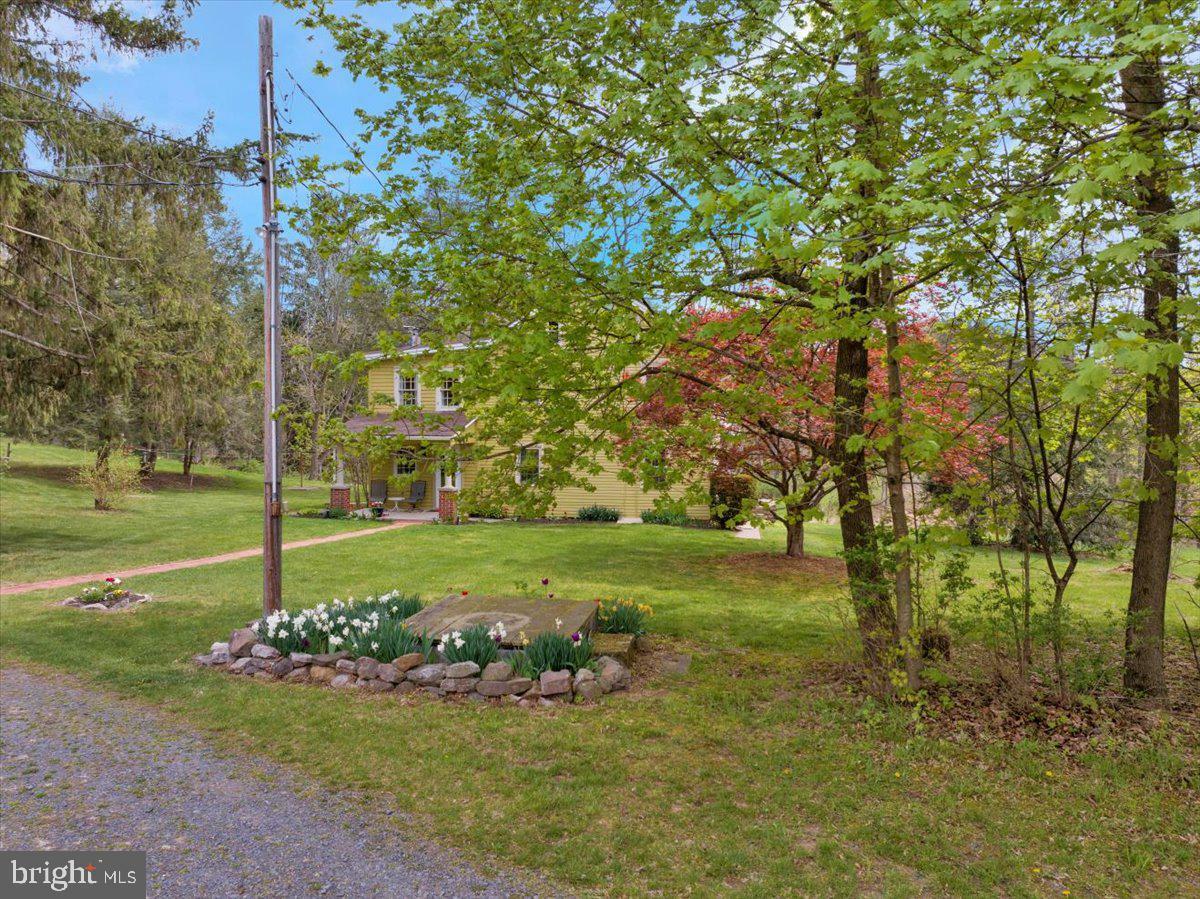 Property Photo: 142 Reedsville Road PA 17972