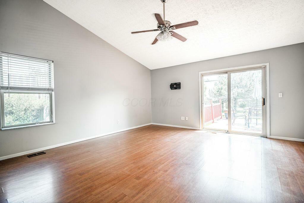Property Photo: 1500 Trabue Woods Boulevard OH 43228
