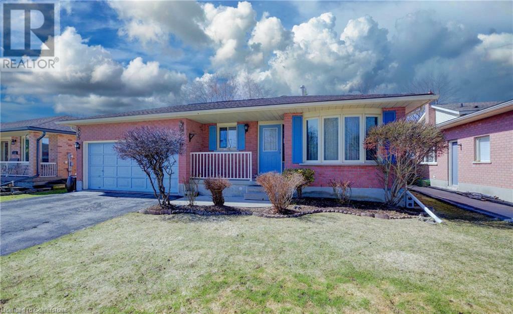 Property Photo: 489 Northlake Drive ON N2V 1V5