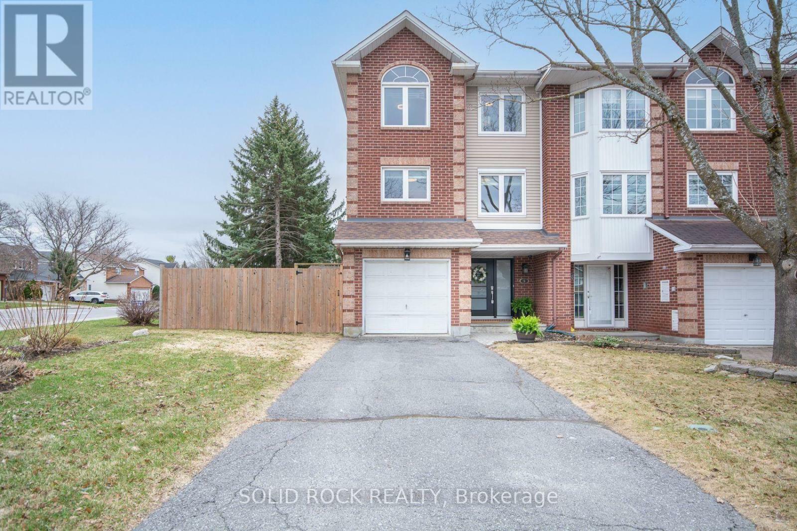 5 Weybridge Drive  Ottawa ON K2J 4A1 photo