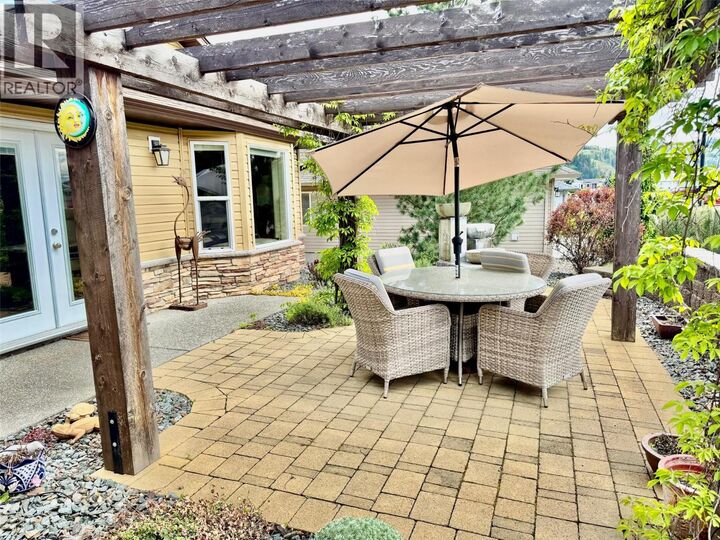 Property Photo: 4147 4th Street BC V1H 1Z1