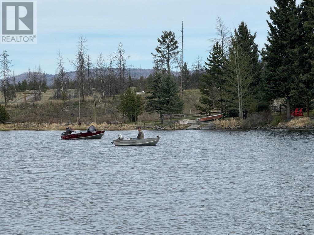 Photo de la propriété: 5481 Tunkwa Lake Road BC V1S 0B3