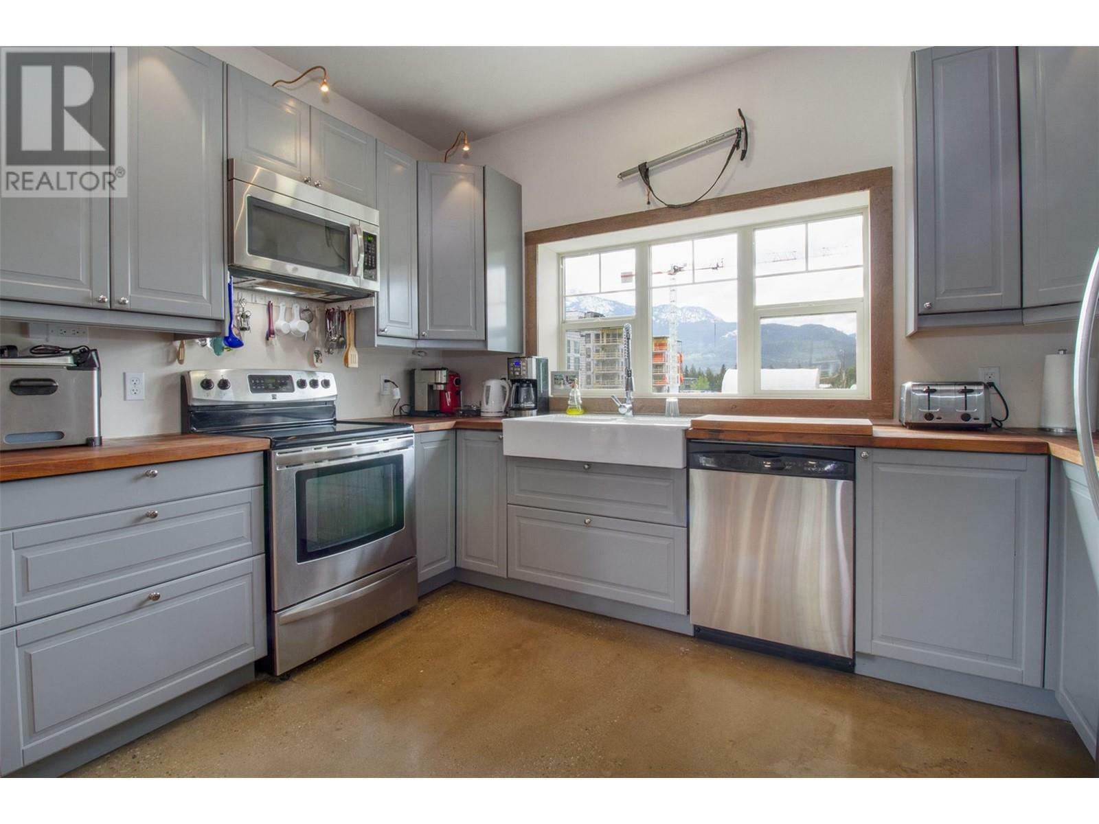 Property Photo: 1905 Hay Road BC V0E 2S1
