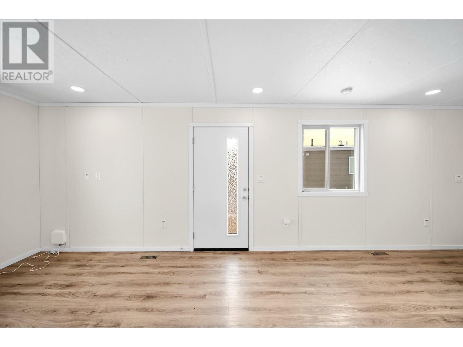 Photo de la propriété:  2776 Clapperton Avenue 84  BC V1K 1G5 