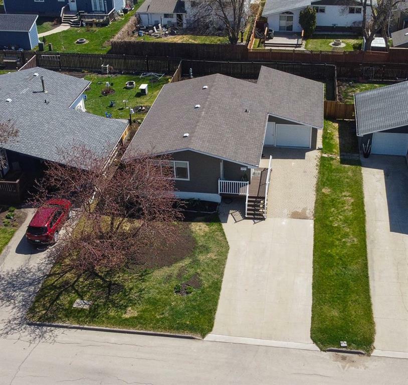 Property Photo: 670 9th Street Northwest MB R1N 3H6