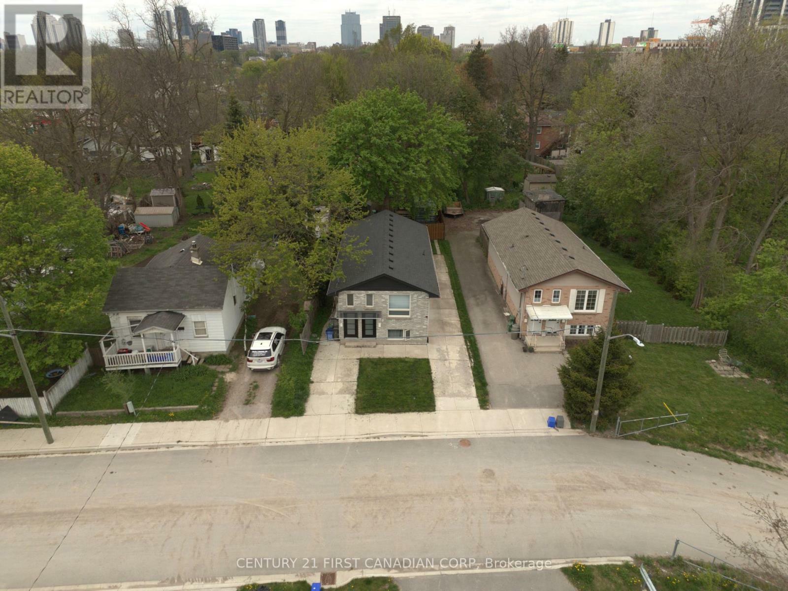 Property Photo: 18 Watson Street ON N6C 1M9