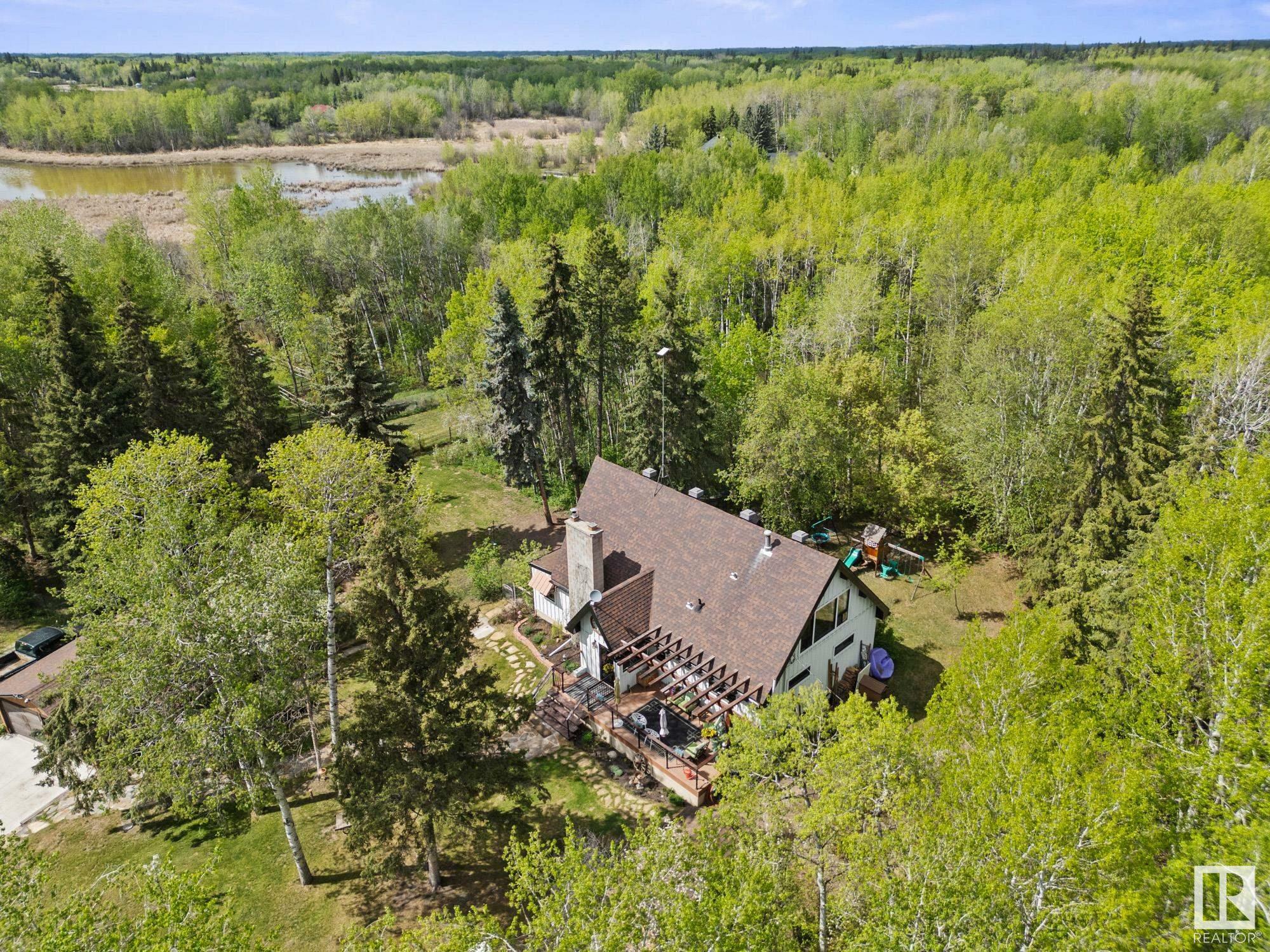 Property Photo: 23, 51404 Rge Road 264 AB T7Y 1E4