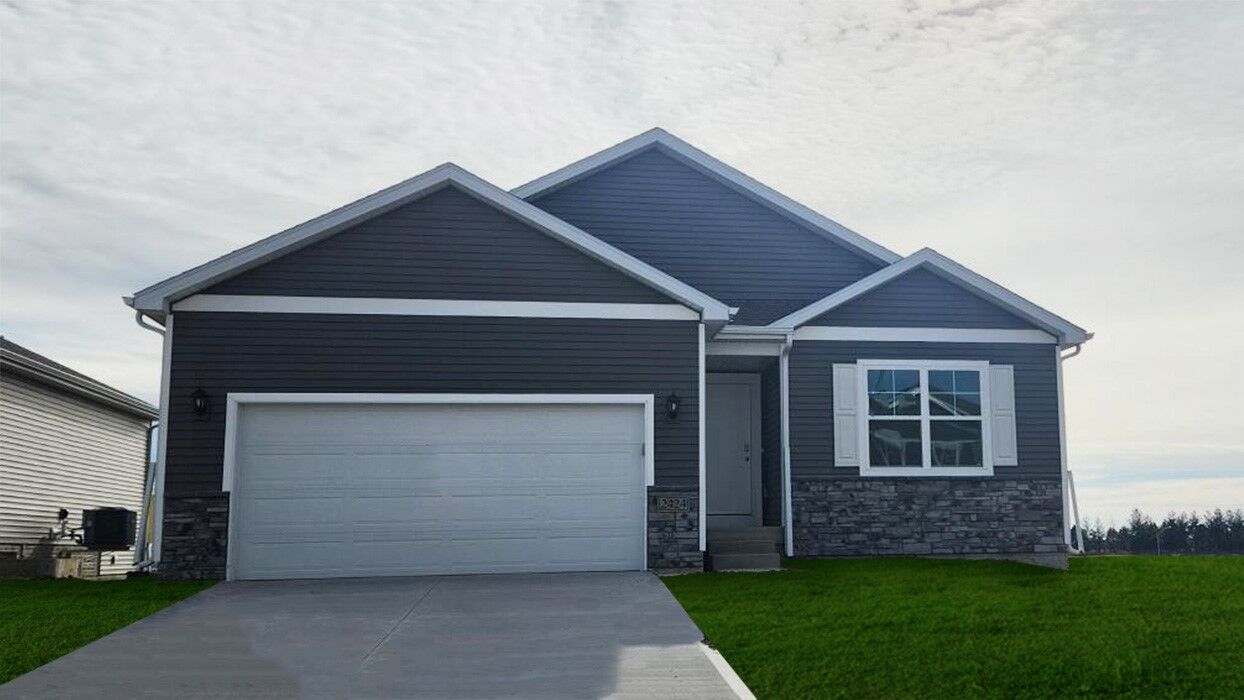 Property Photo: 3438 10th Avenue SW IA 50009