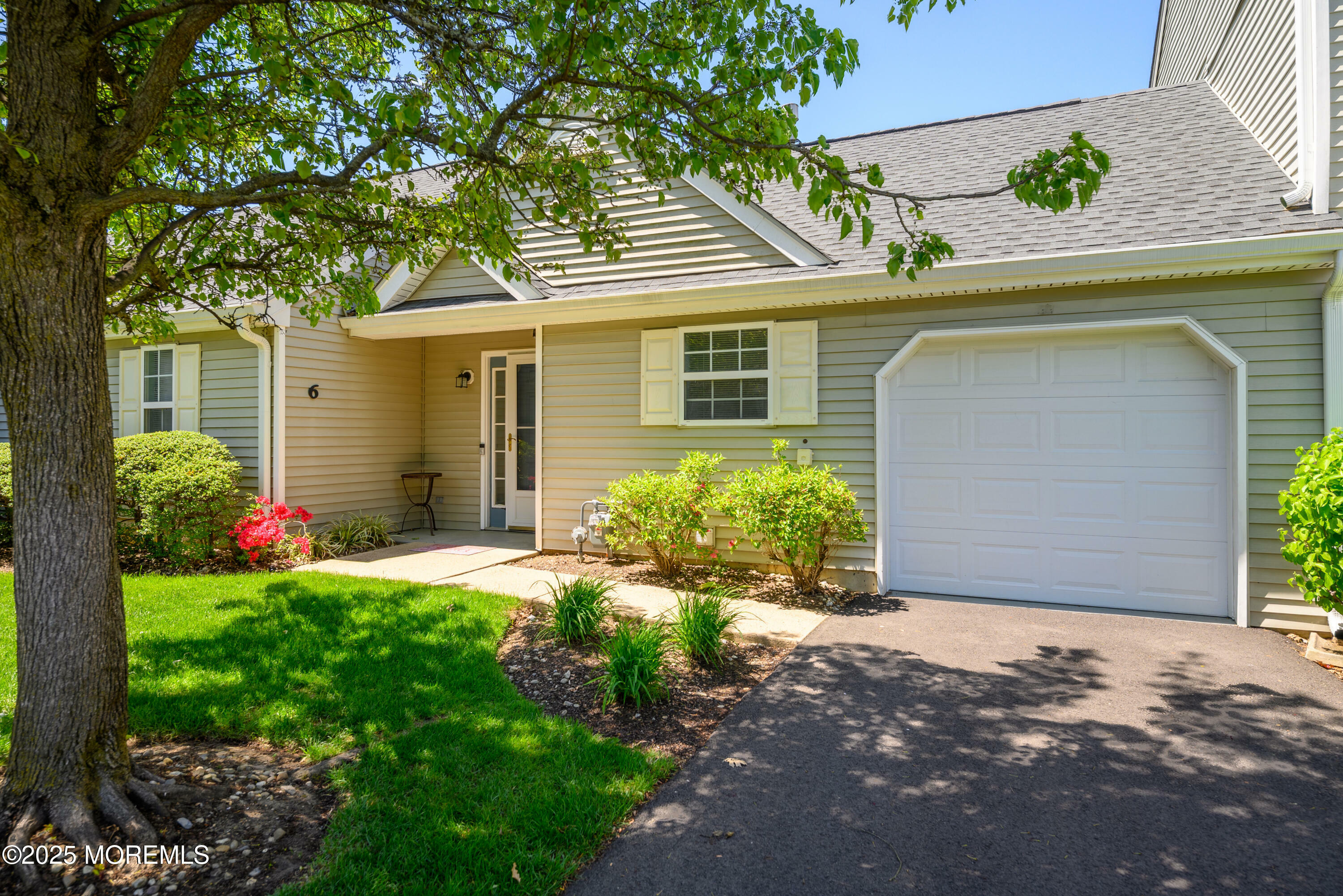 Property Photo: 6 Pagoda Lane NJ 07728