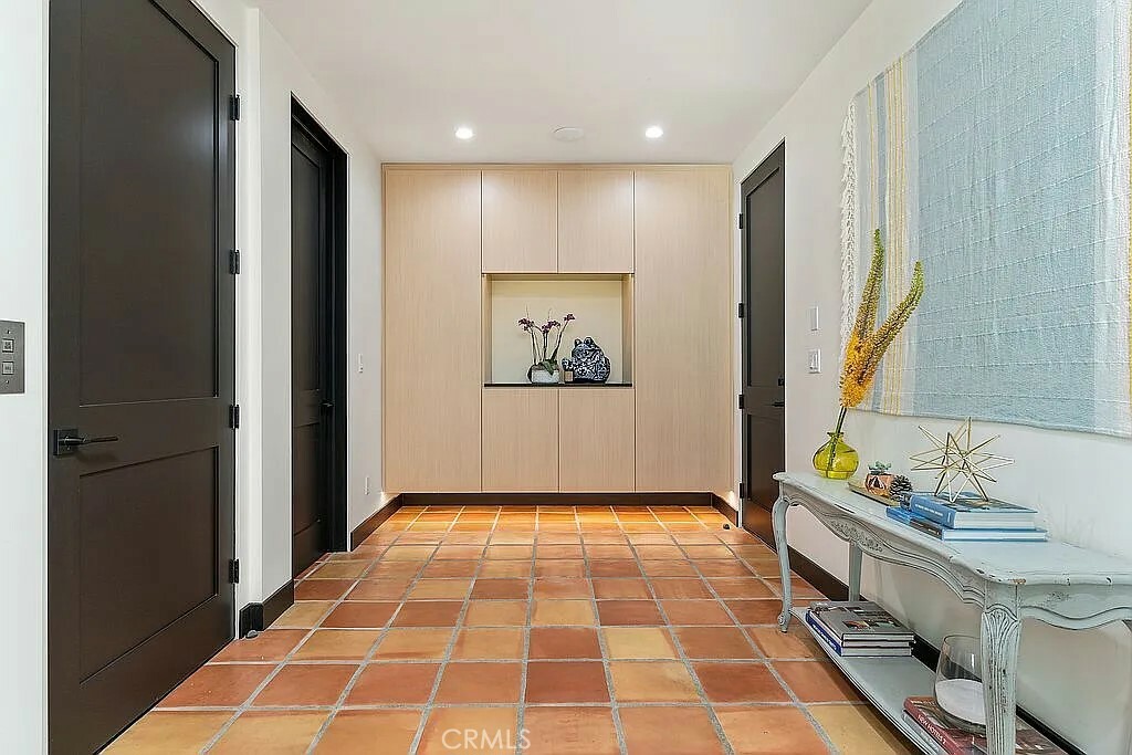 Property Photo: 636 Vincent Park B CA 90277