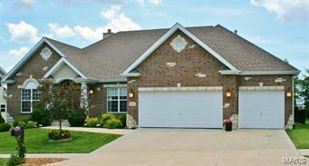 Property Photo: 1041 Gardenbridge Place MO 63303