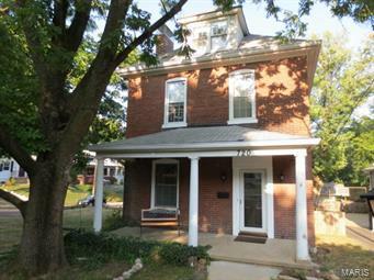 Property Photo: 720 Summit Avenue MO 63119