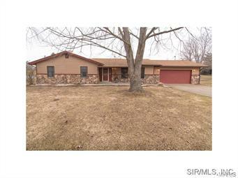 Property Photo: 110 James Drive IL 62294