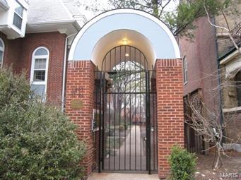 Property Photo:  4225 W Pine 17  MO 63108 