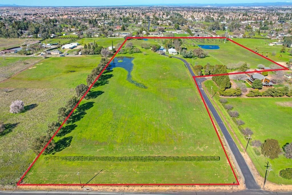 Property Photo:  3510 Vineyard Road  CA 95747 