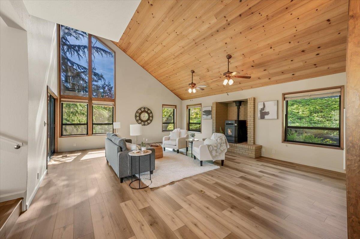 Property Photo: 17444 Troy Court CA 95949