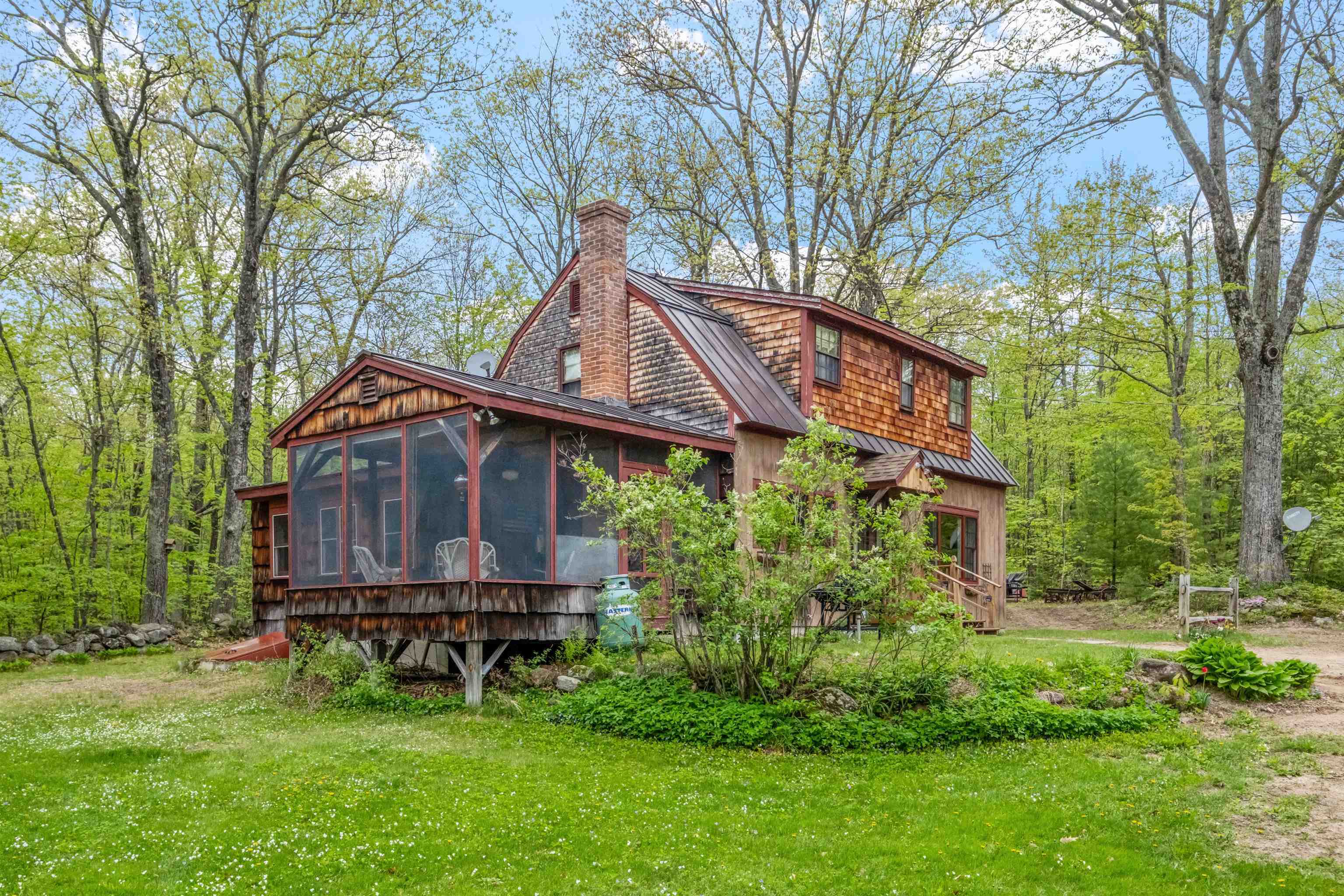 Property Photo: 958 Mt Israel Road NH 03227