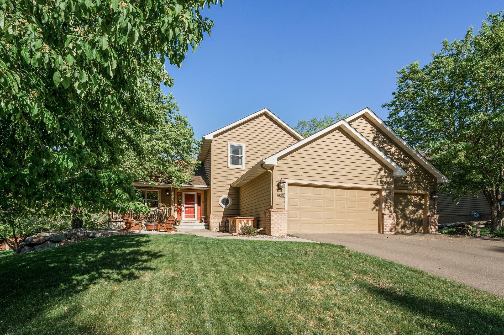 Property Photo: 2567 Bridle Creek Trail MN 55317