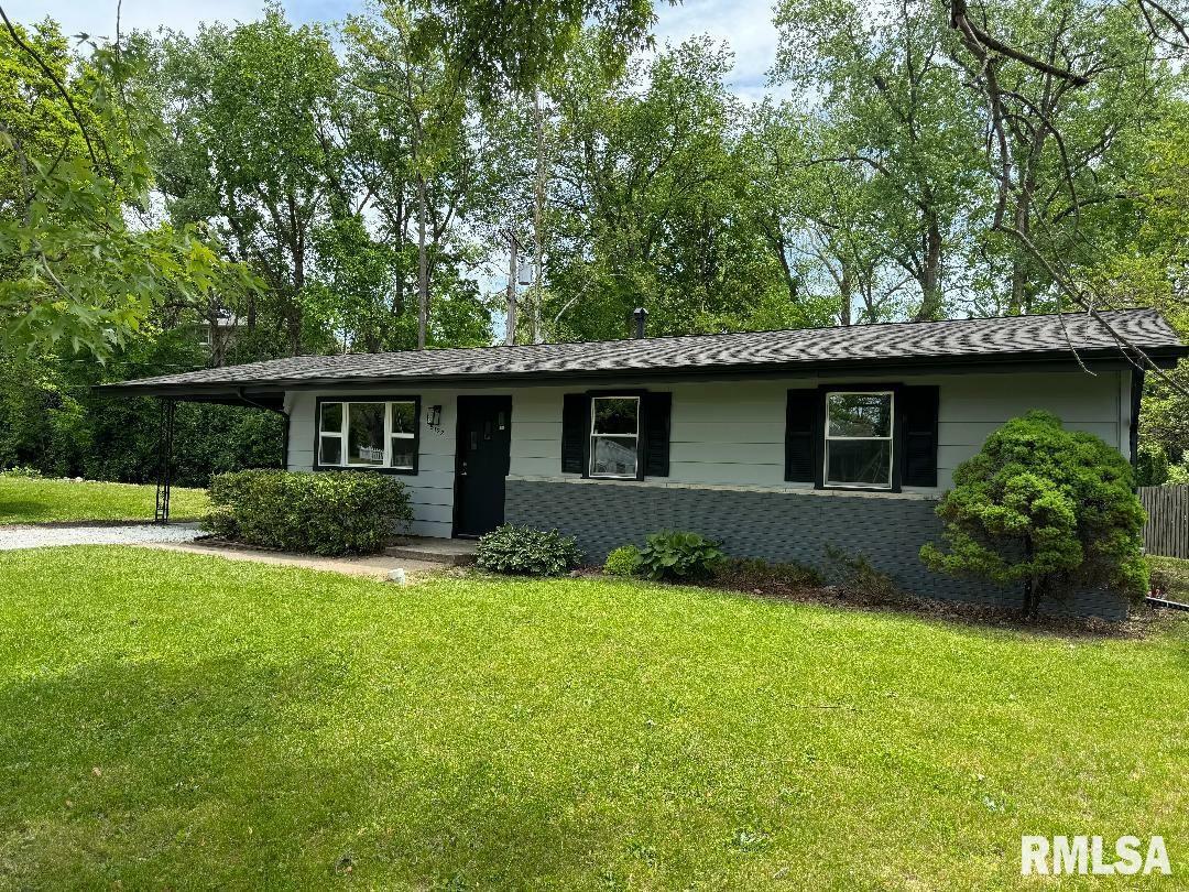 Property Photo: 5122 N Ronald Road IL 61614