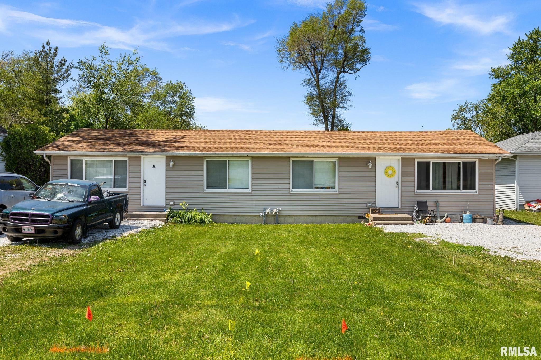 Property Photo: 106 Ernest Street A &Amp B IL 61571