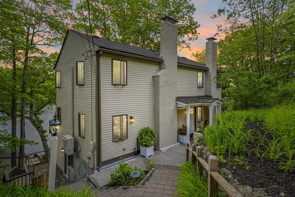 105 Crockett Road  Upton MA 01568 photo