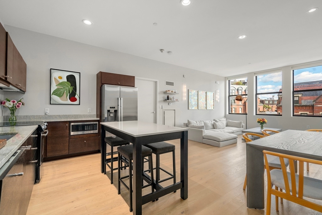Property Photo: 285 Columbus Ave 407 MA 02116