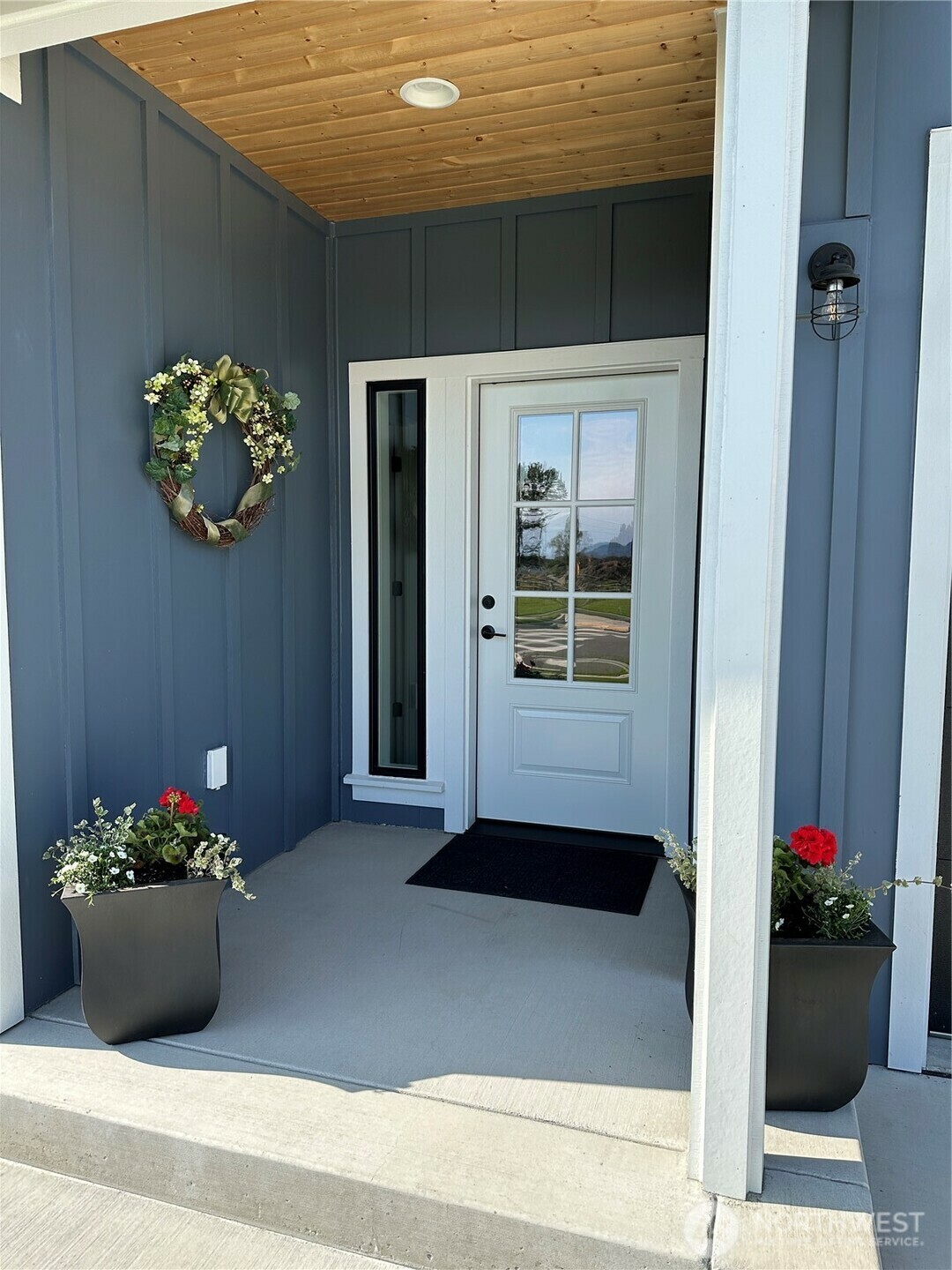 Property Photo: 604 Bucko Avenue WA 98284