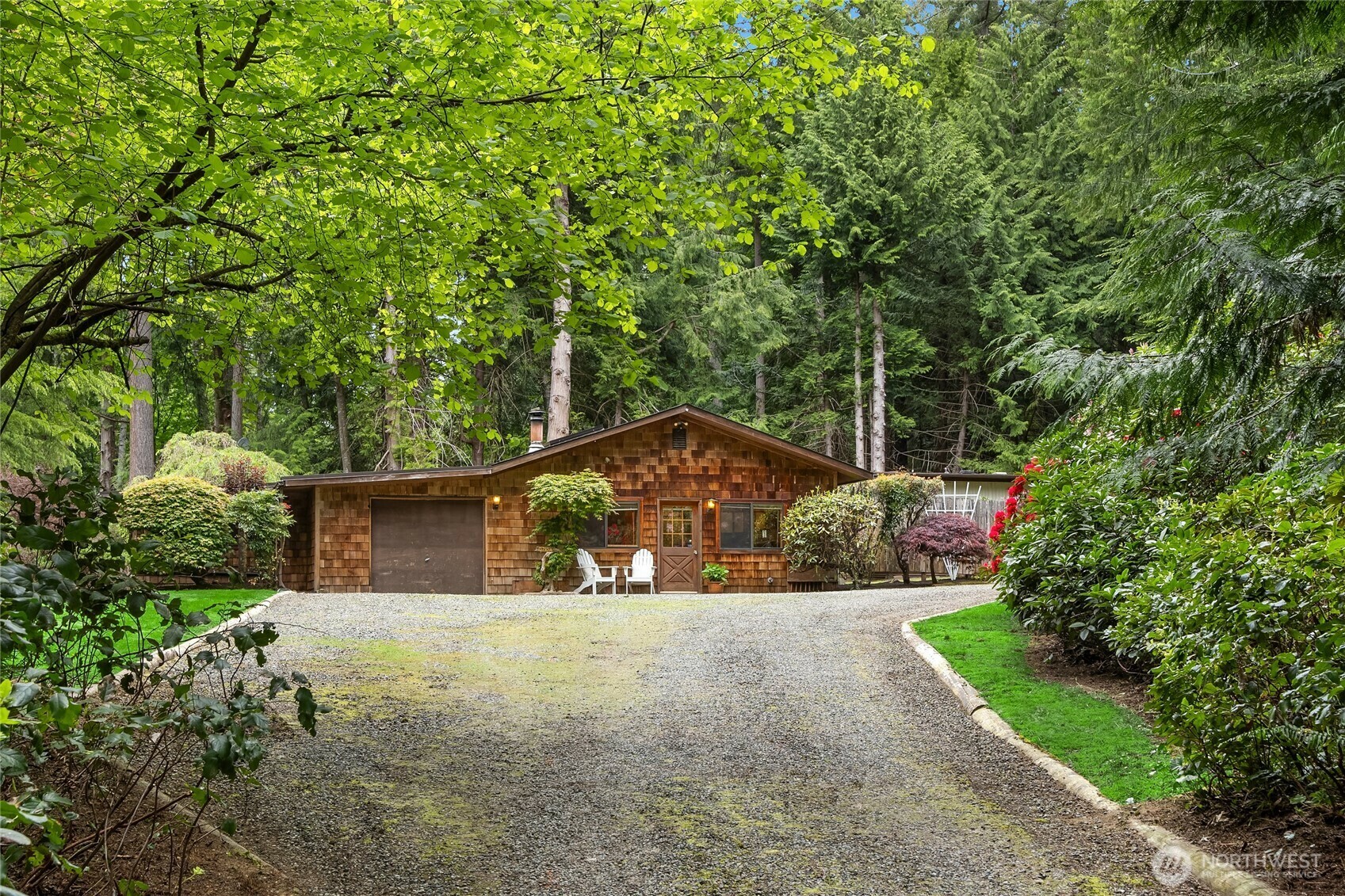 Property Photo: 15790 Agatewood Road NE WA 98110
