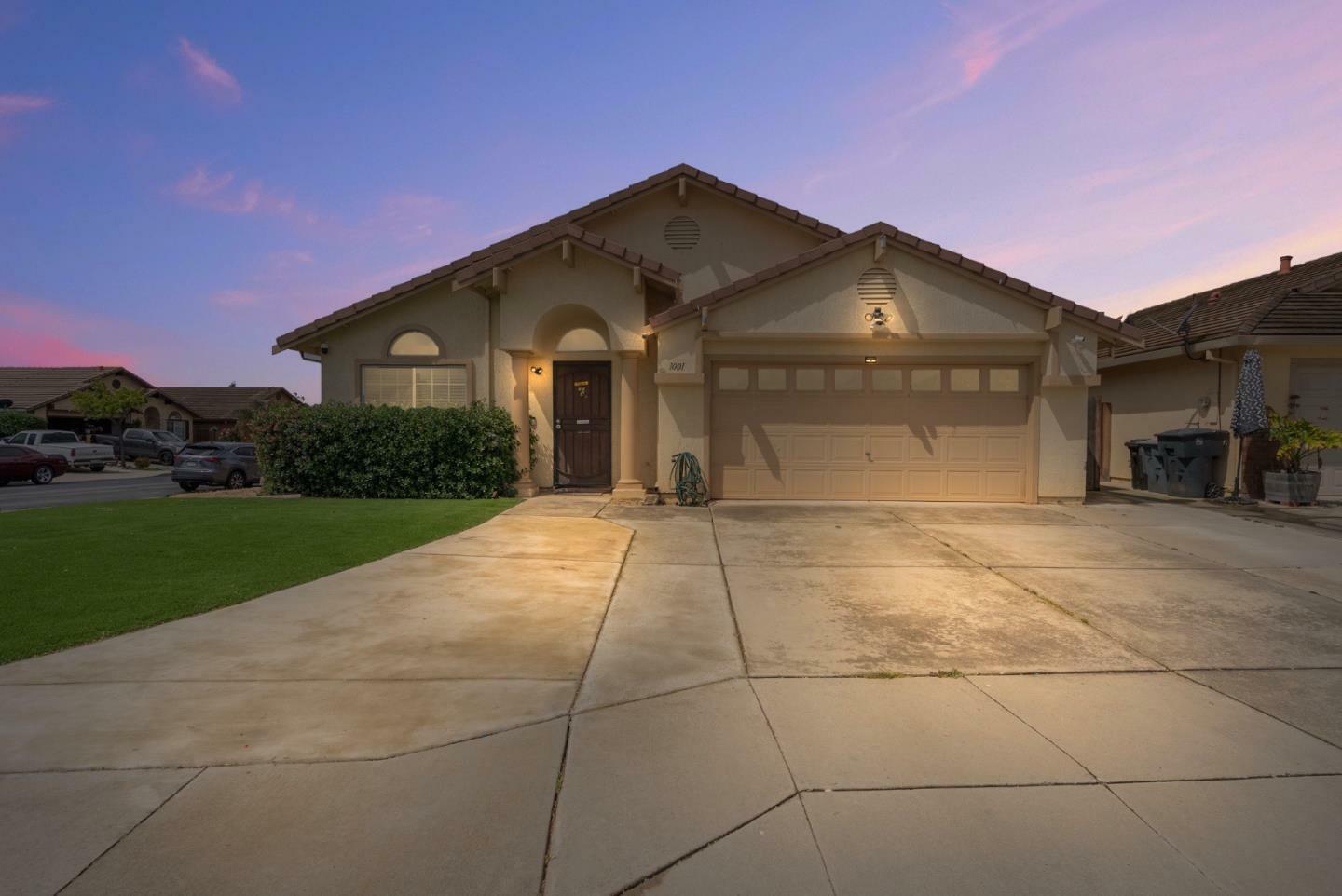 Property Photo: 1001 Eagle Drive CA 93905
