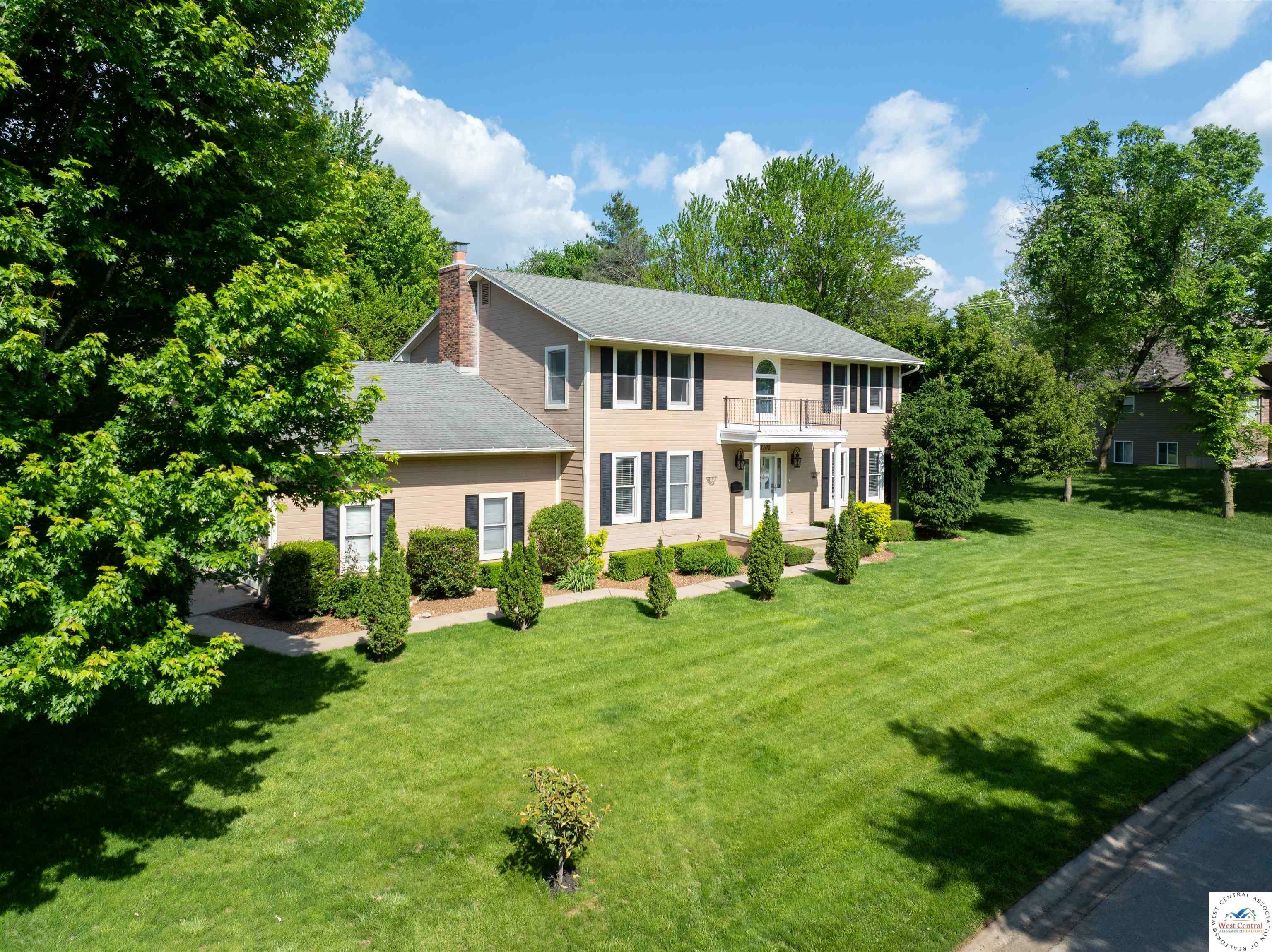 Property Photo: 2105 Stonewood MO 65301