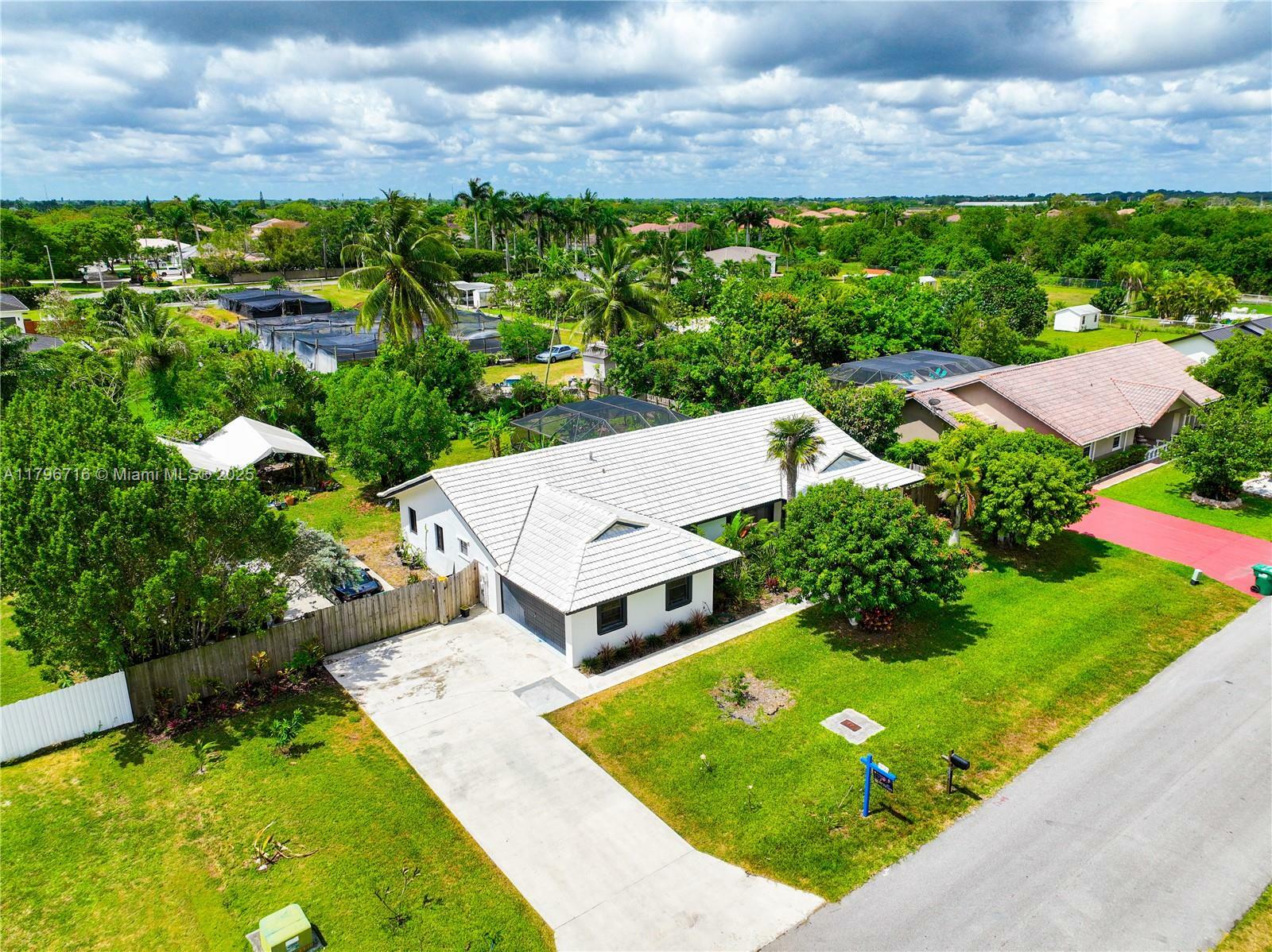 Property Photo:  18830 SW 294th Ter  FL 33030 